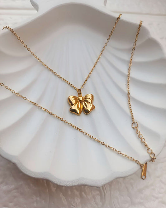 AURELIAN BOW NECKLACE